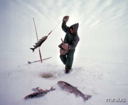 Inuit Ice Fishing